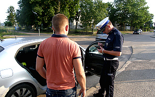 Policja coraz częściej zatrzymuje prawa jazdy